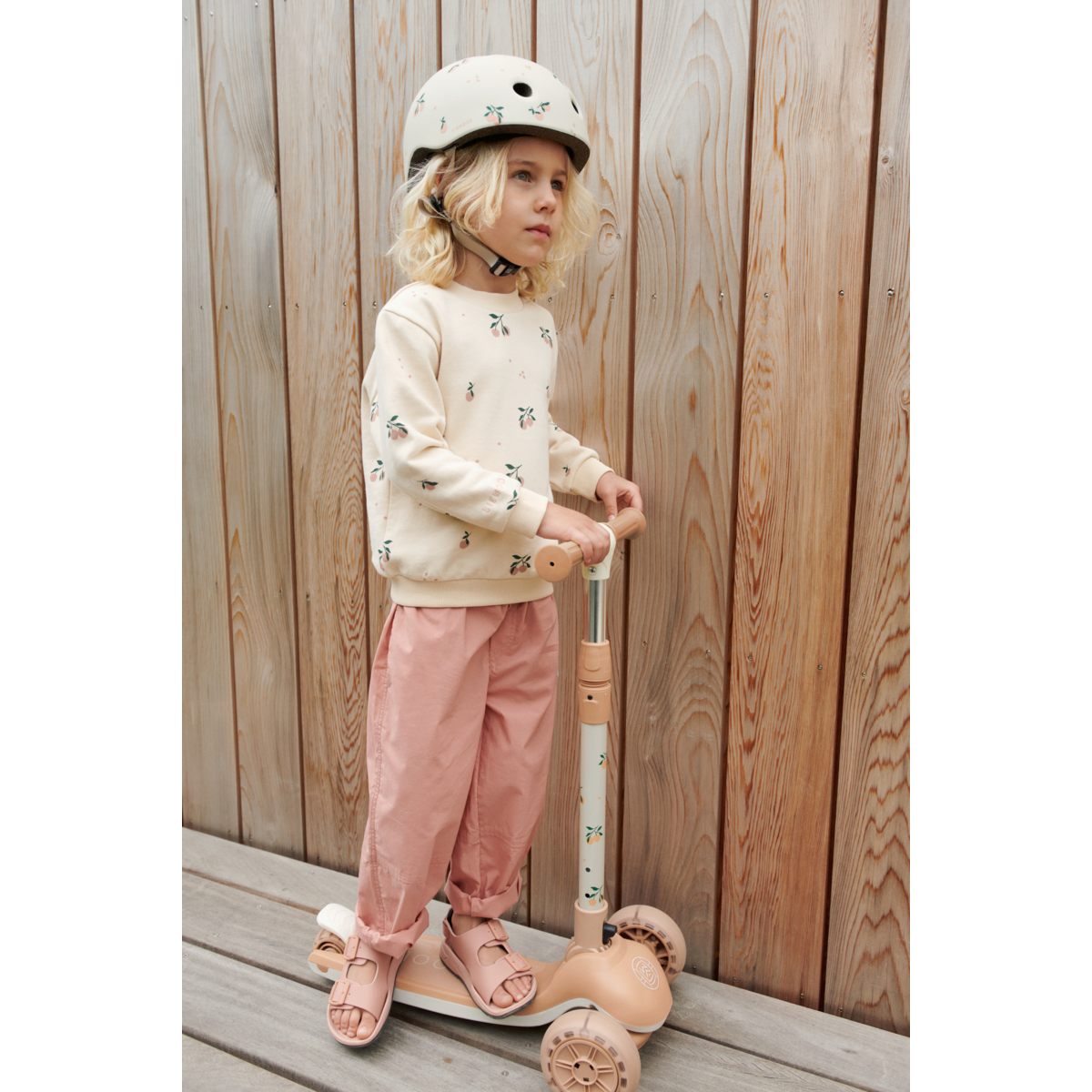 LIEWOOD Thora Sweatshirt med print - Peach / Sea shell - Sweatshirts