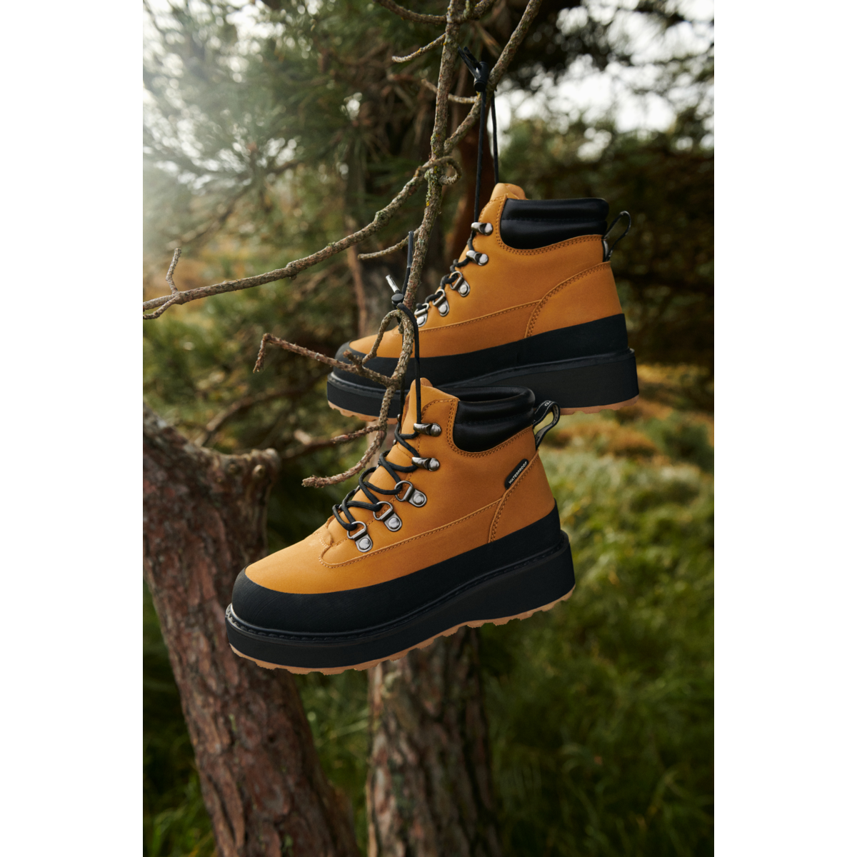 LIEWOOD Lucien Læderstøvle - Golden caramel / Black - Støvler