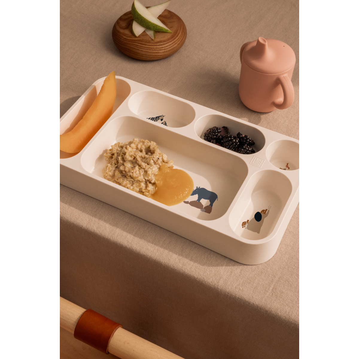 LIEWOOD MOSU Inddelt Tallerken - Peach / Sea shell - Tallerken