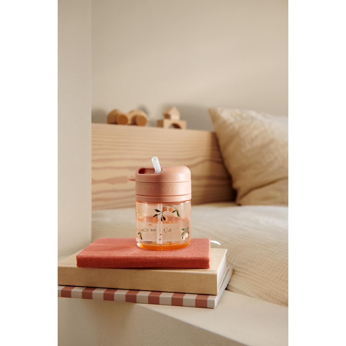 LIEWOOD Pavia Tritan sugerørskop 280 ml - Peach / Sea shell - Kop