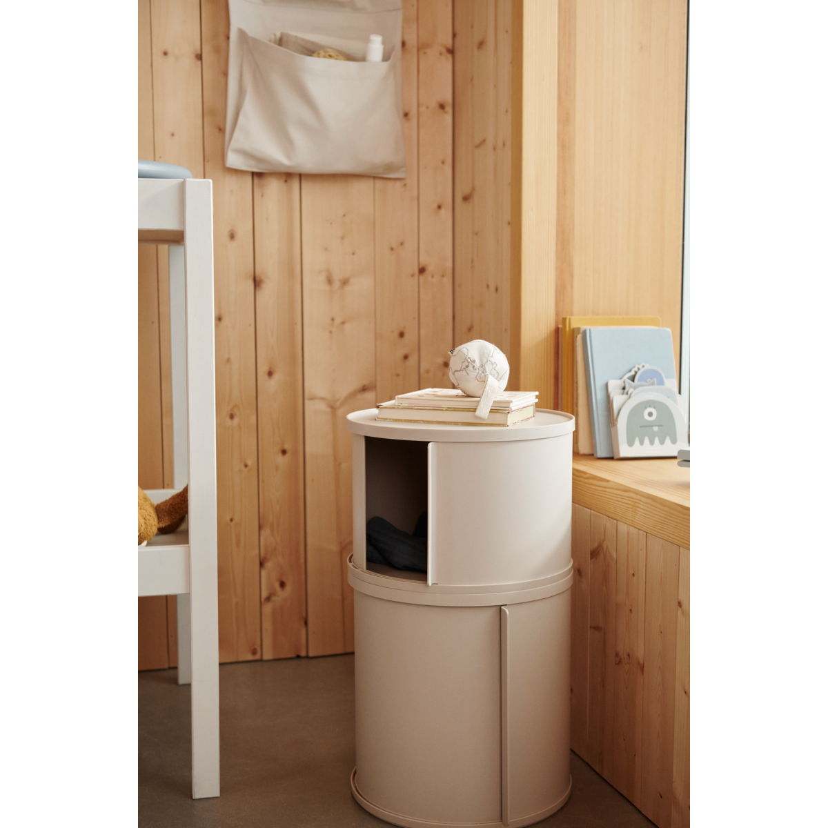 LIEWOOD Nona sengebord - Sandy - Sengebord