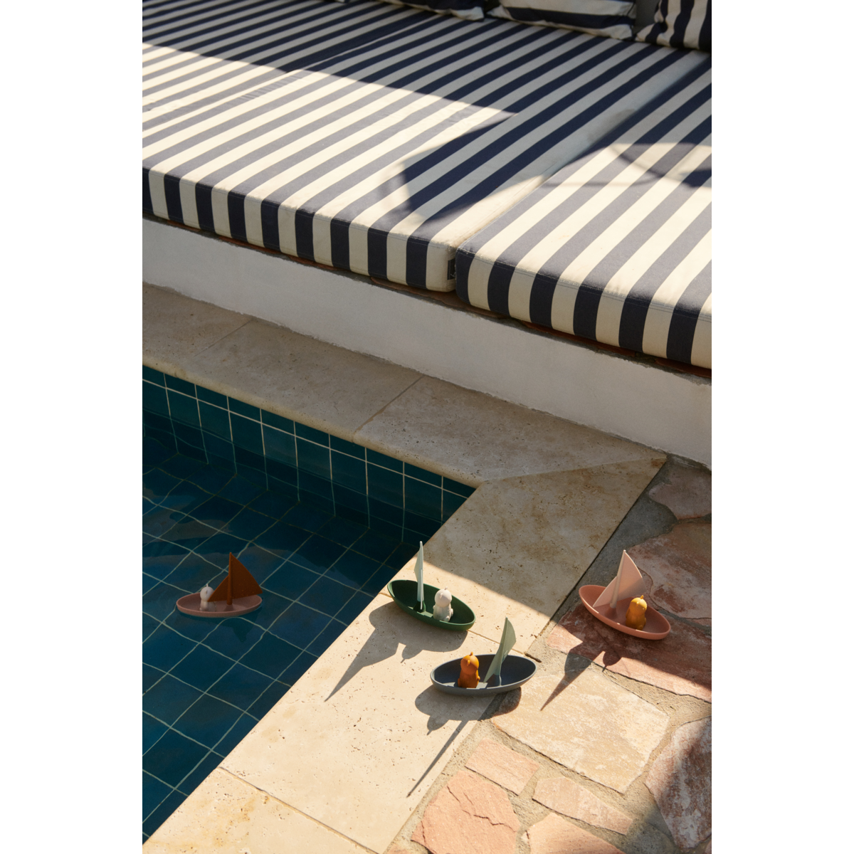 LIEWOOD Ensley legetøjsbåde 2 stk - Whale blue multi mix - Badelegetøj