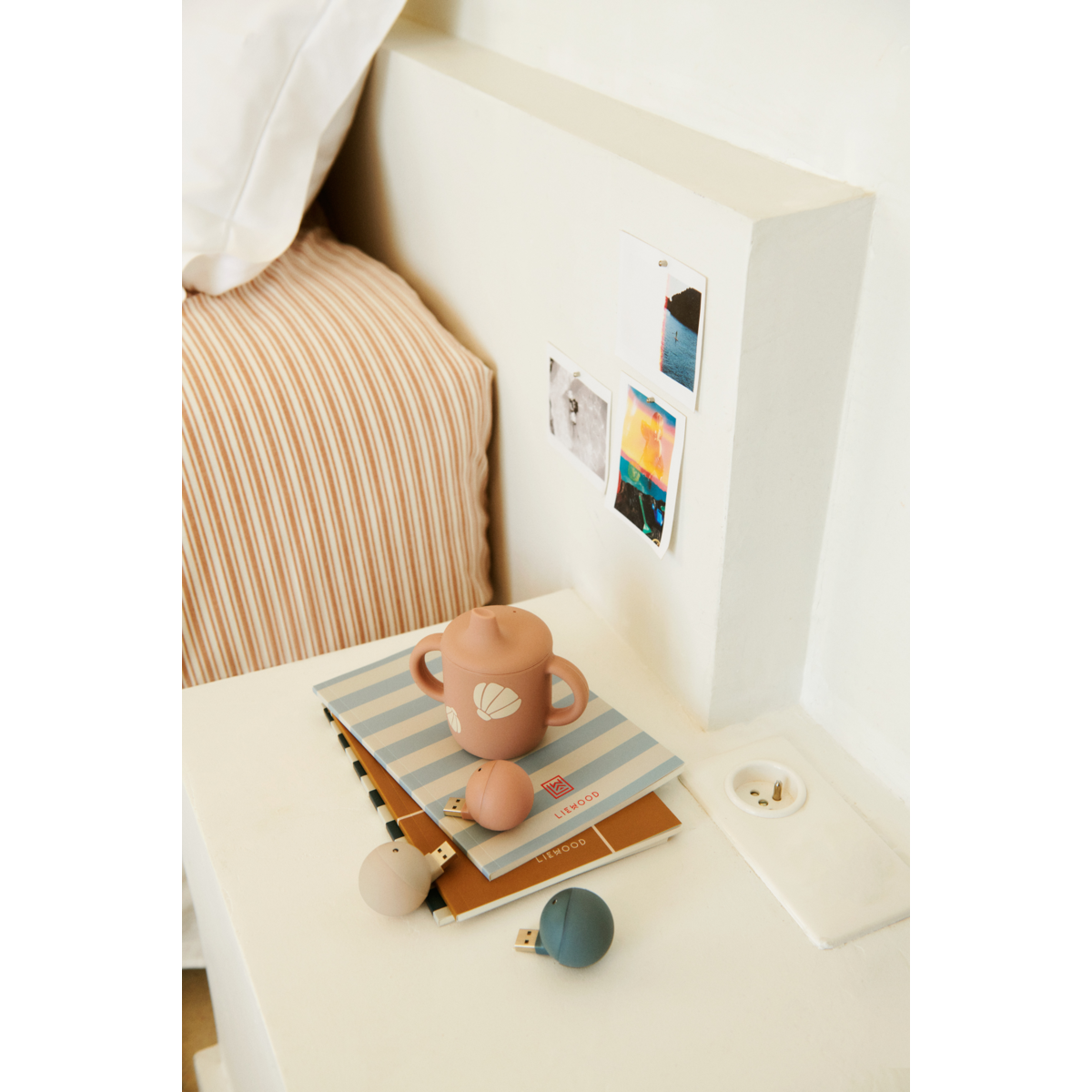 LIEWOOD Annabelle Usb-Natlampe - Whale blue - Væglampe