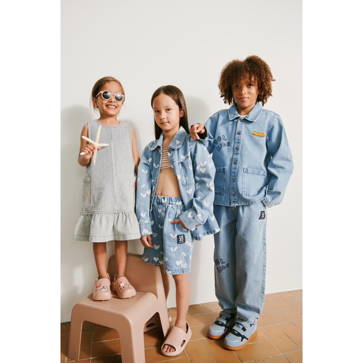 LIEWOOD ANGELICA stribet denimkjole med flæser - Classic navy / Creme de la creme - Kjole
