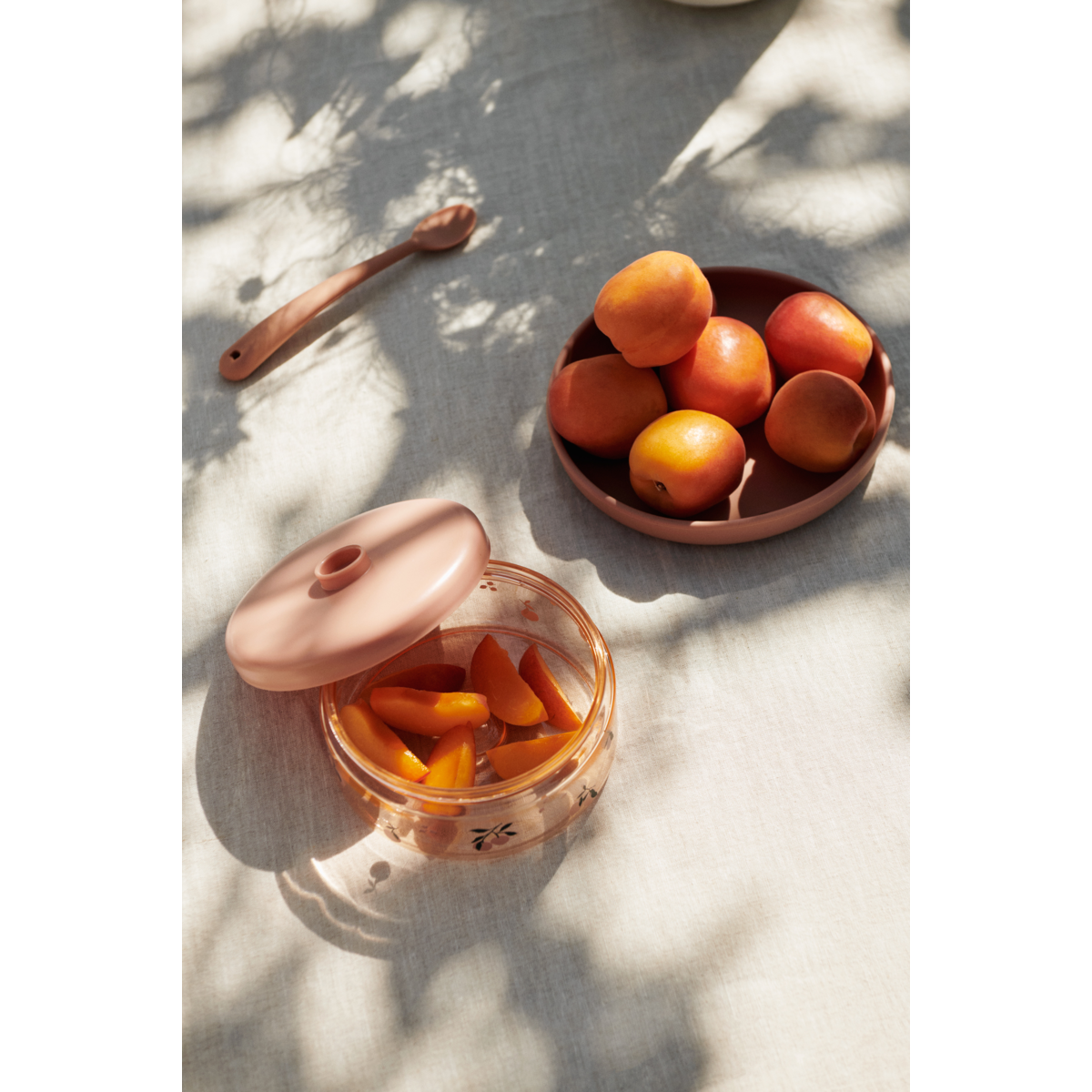 LIEWOOD DOMINIQUE Baby Madbokse 500 ml - Peach / Sea shell - Snackboks