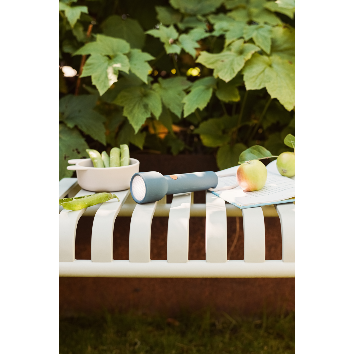 LIEWOOD Gry Lommelygte - Whale blue / almond mix - Lommelygte