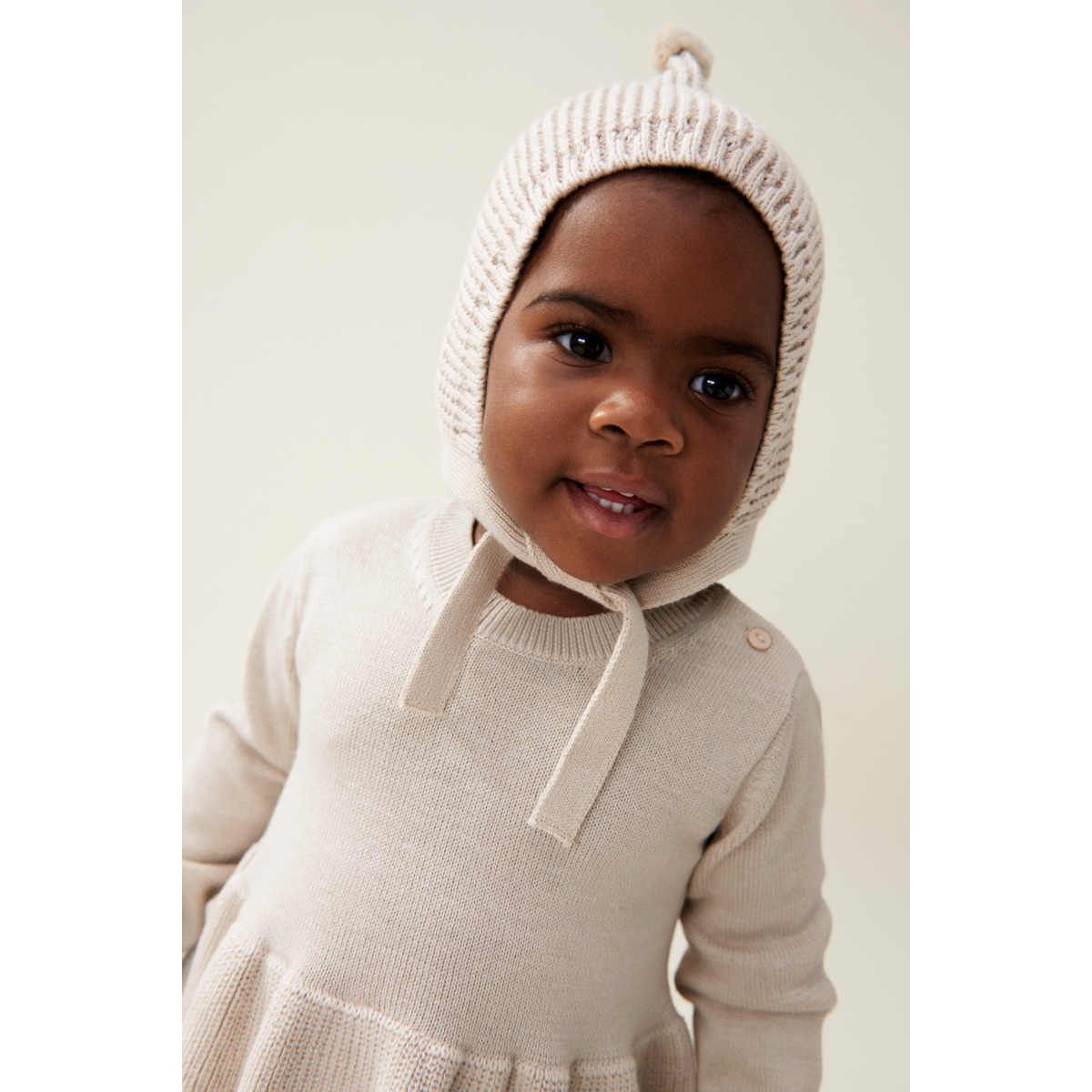 LIEWOOD Fresia Strikkyse - Sandy - Hatte & Kasketter