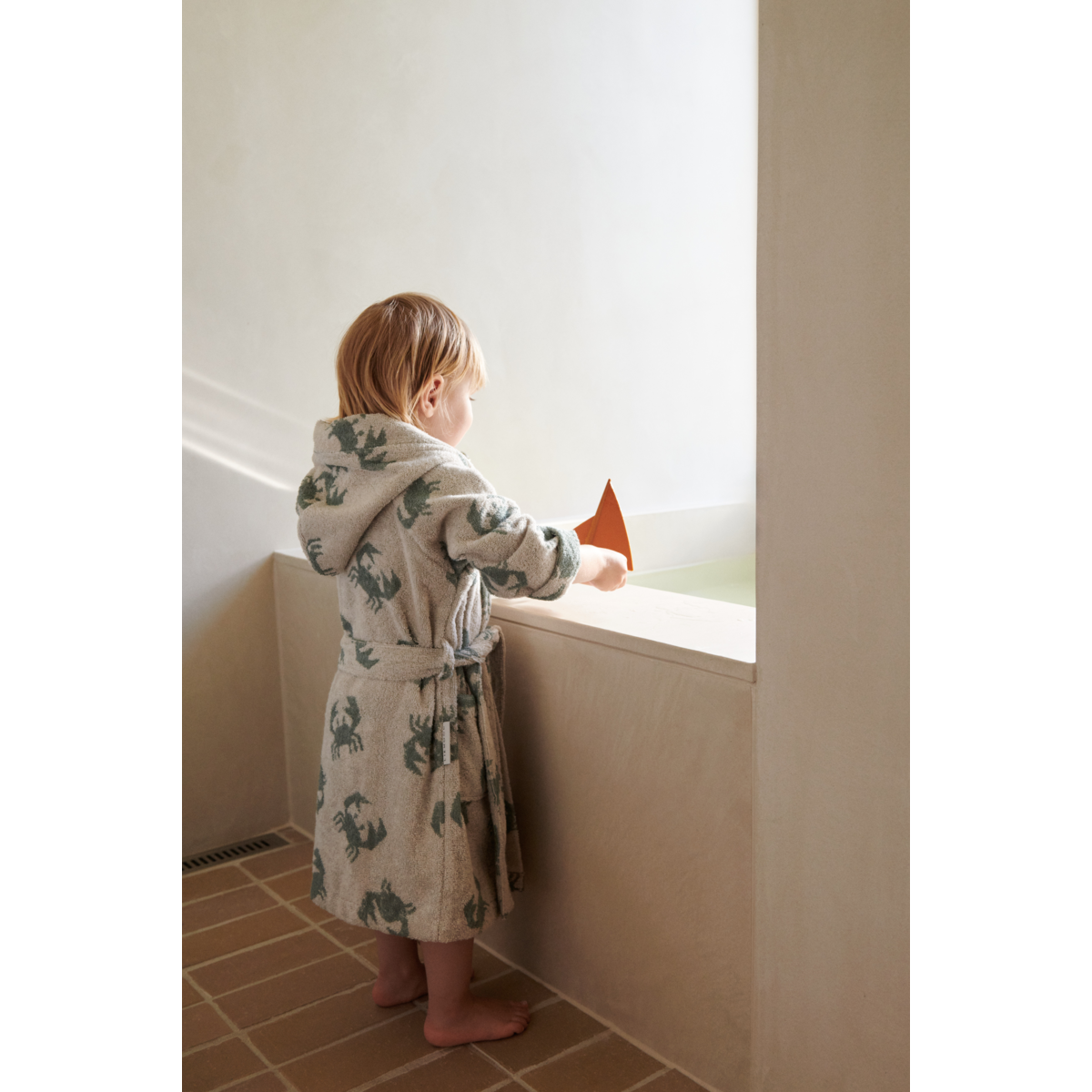 LIEWOOD Lilana Badekåbe - Crab / Sandy - Håndklæder / Vaskeklude