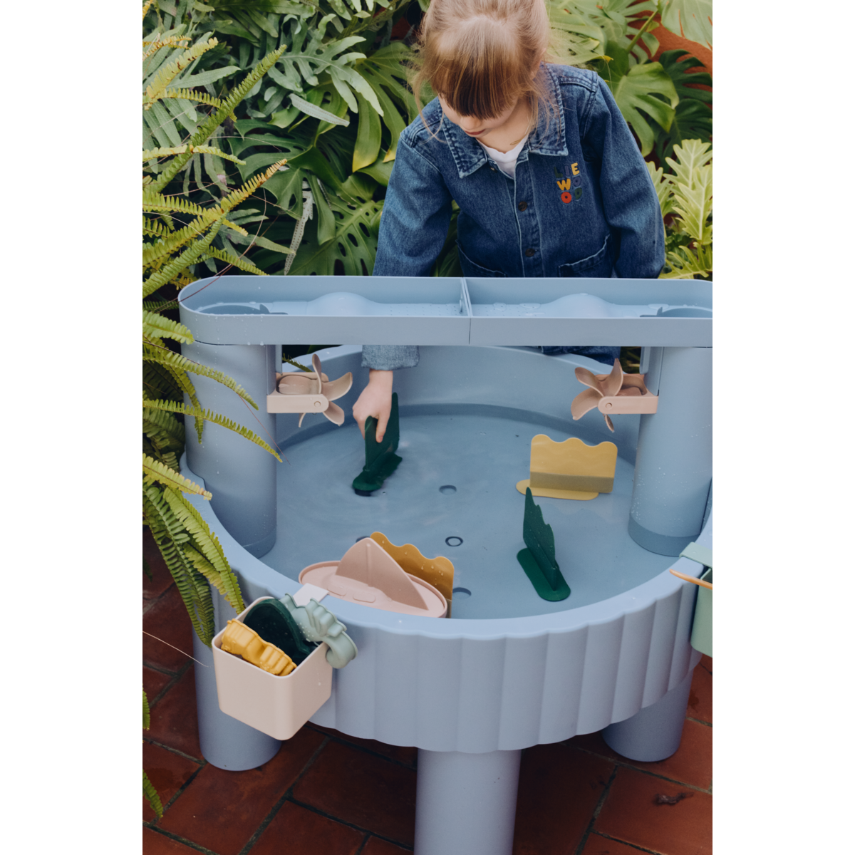 Liewood Sepp Activity Table - Beach blue multi mix - OUTDOOR TOY