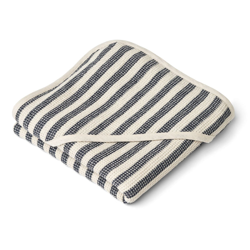 LIEWOOD Caro babyhåndklæde med hætte - Y/D Stripe Classic navy / Sandy - Håndklæder / Vaskeklude